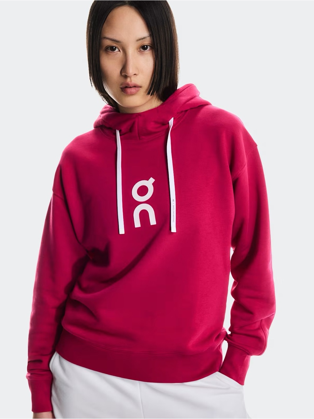 On Running Club Hoodie in Grenadine Fuschia Pink Small